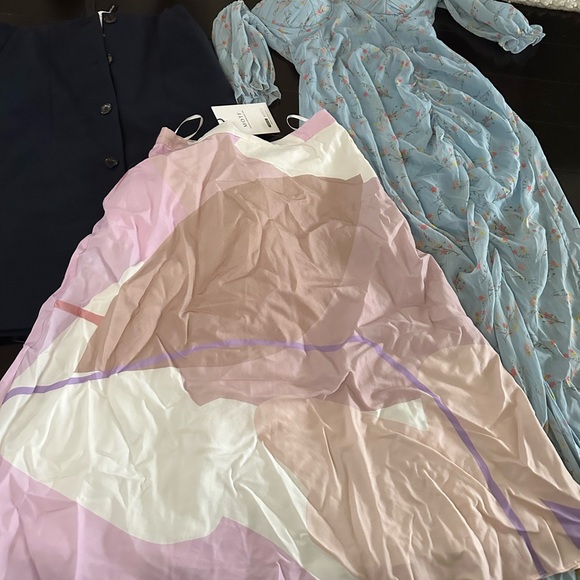 Blue dress - Picture 2 of 3